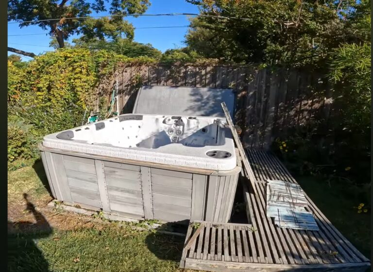 Screenshot_20250502_223029_YouTube